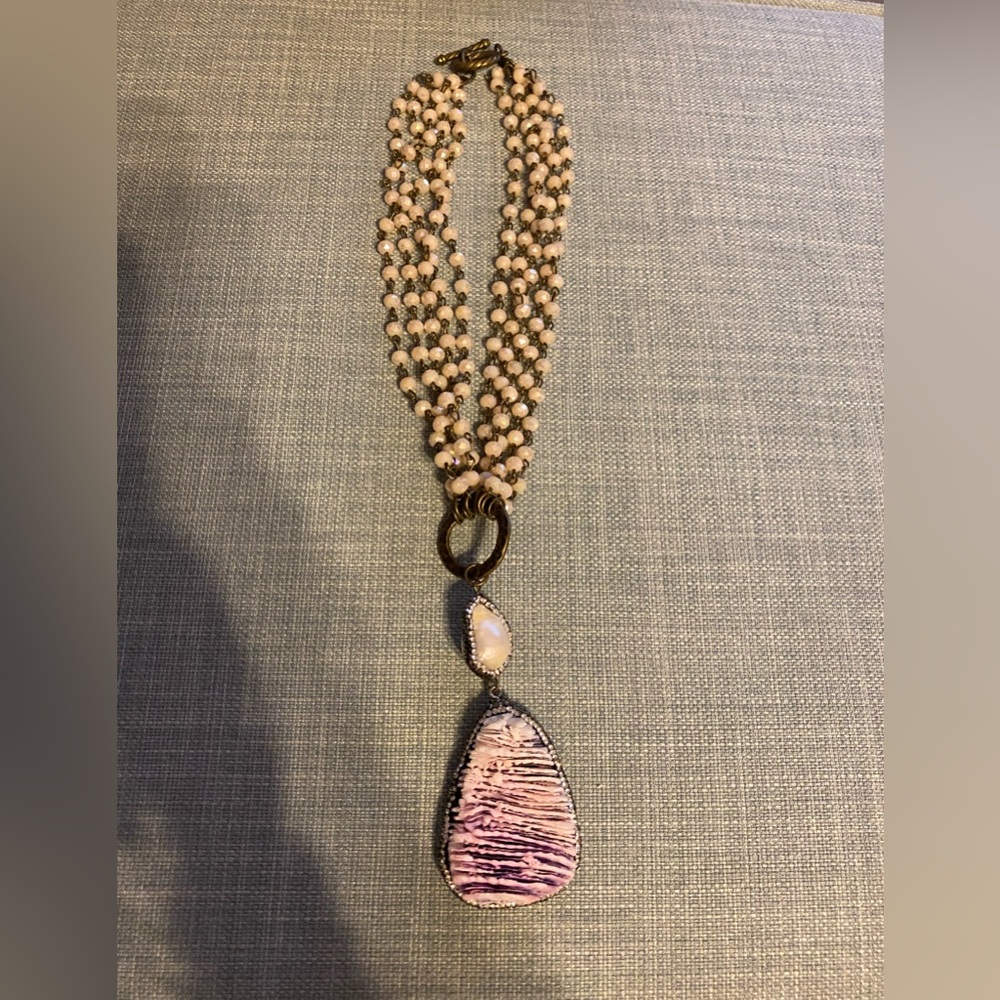 Sparkly multi strand beaded necklace With Pendant